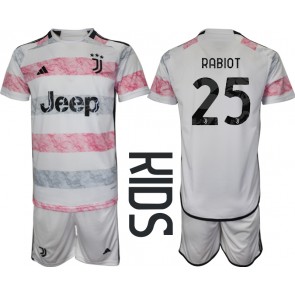 Juventus Adrien Rabiot #25 Gostujuci Dres za Dječji 2023-24 Kratak Rukavima (+ kratke hlače)